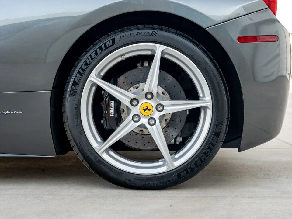 2011 Ferrari 458 Italia - Image 29 of 31