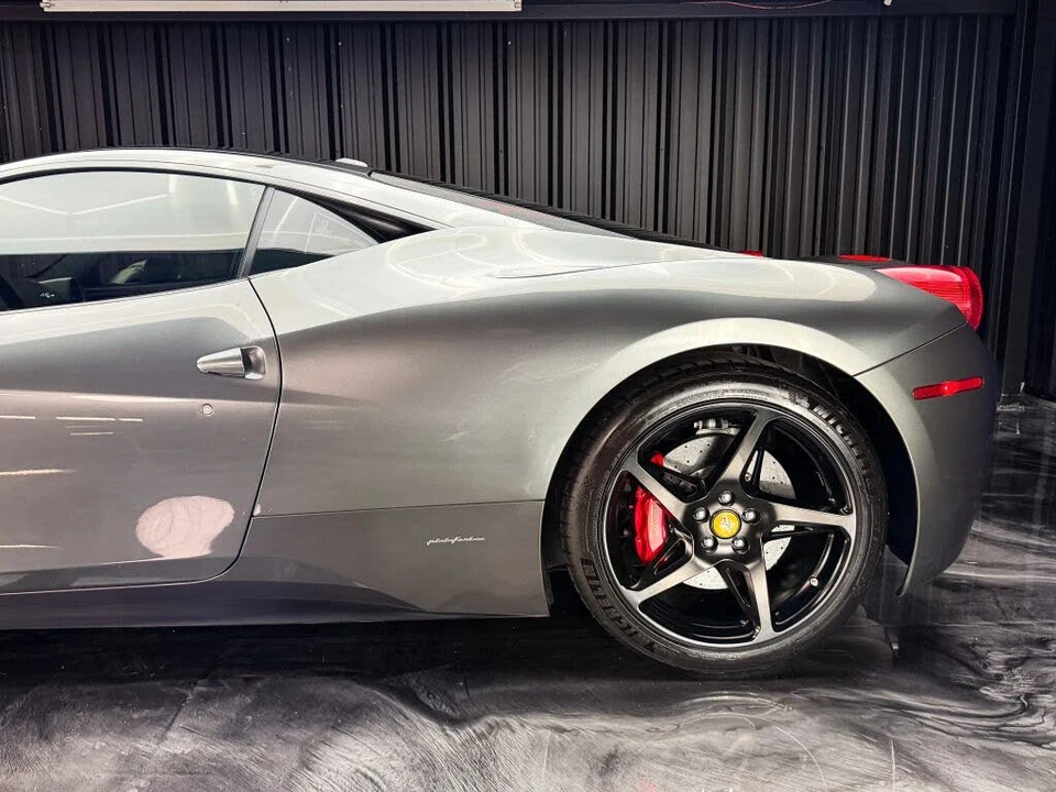 2011 Ferrari 458 Italia - Image 7 of 28