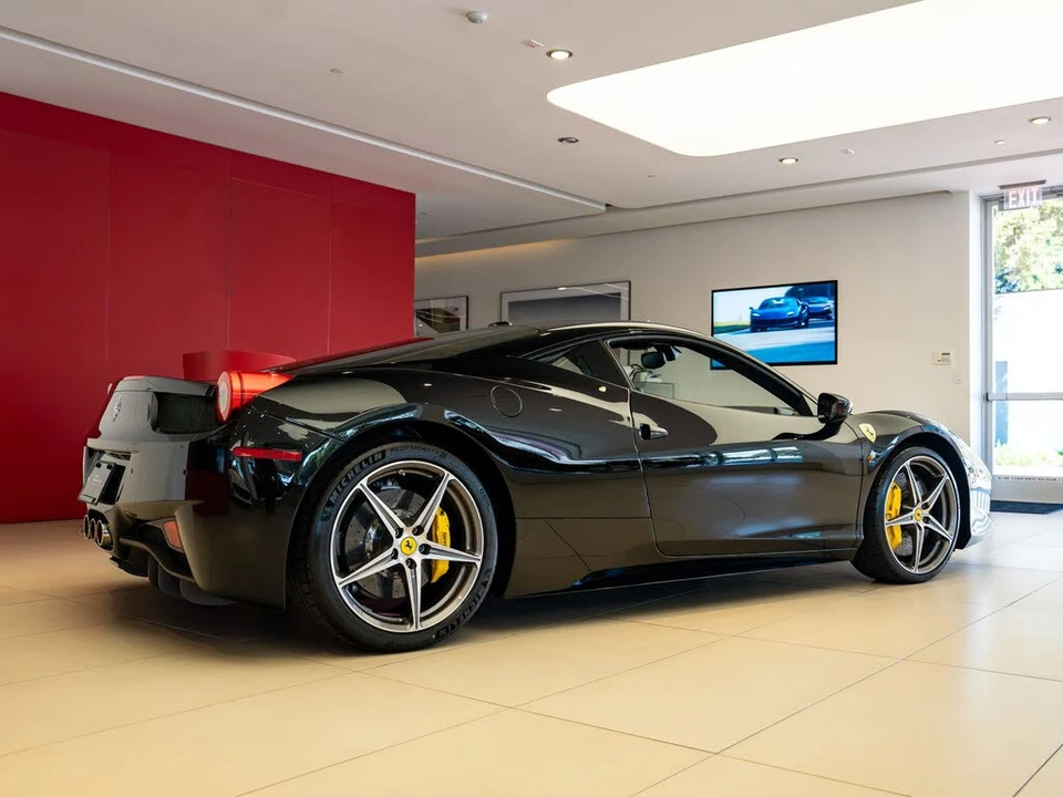 2011 Ferrari 458 Italia - Image 6 of 25