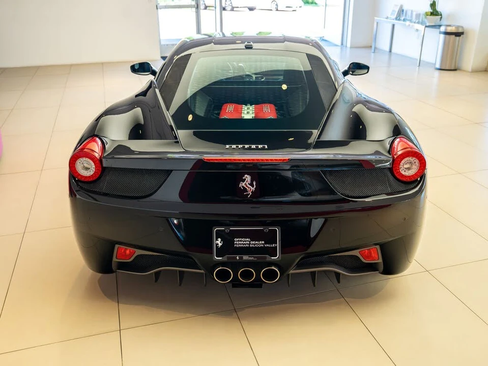 2011 Ferrari 458 Italia - Image 5 of 25