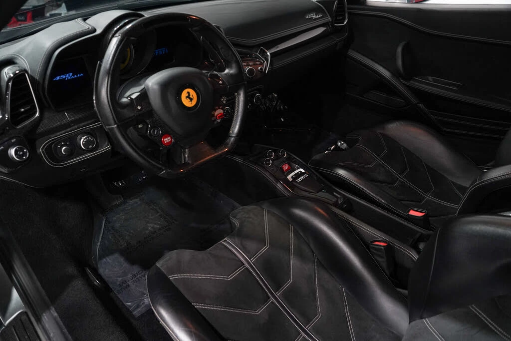 2011 Ferrari 458 Italia - Image 2 of 31