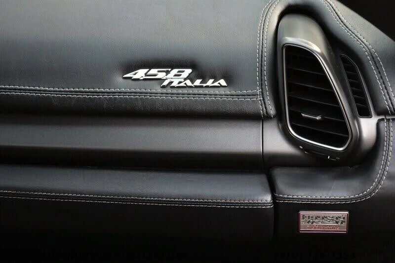 2011 Ferrari 458 Italia - Image 27 of 31