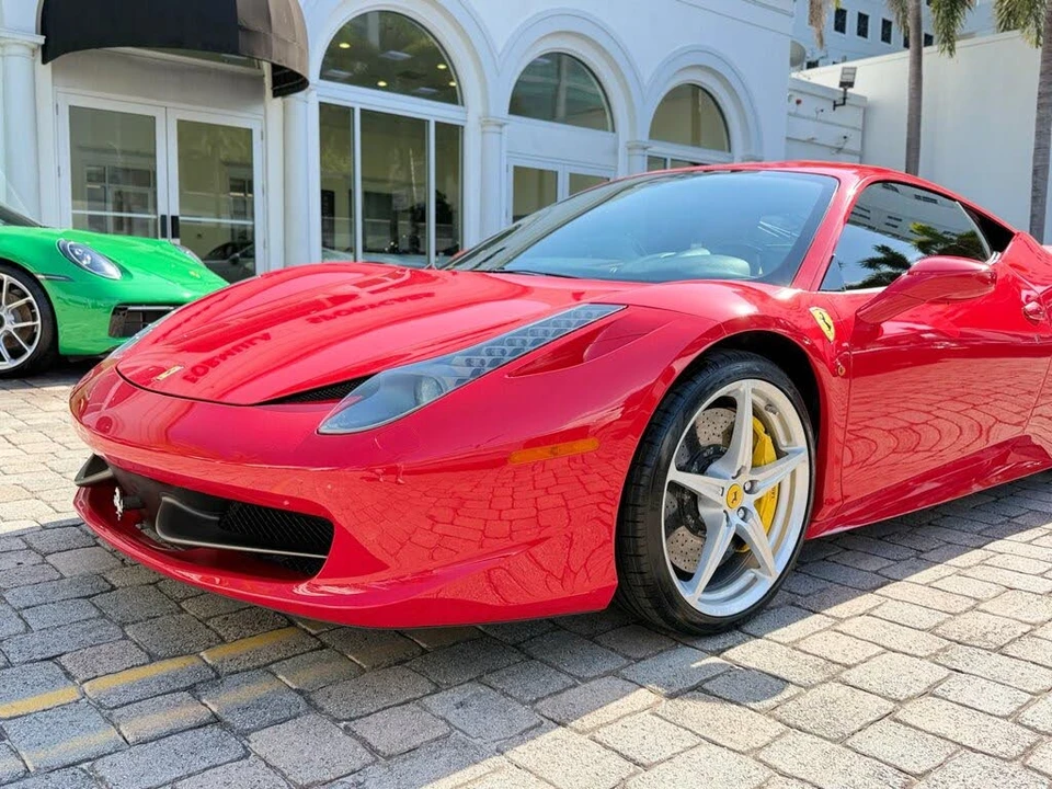 2011 Ferrari 458 Italia - Image 3 of 31