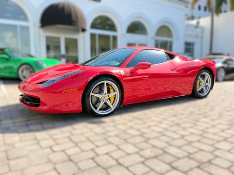 2011 Ferrari 458 Italia Coupe RWD