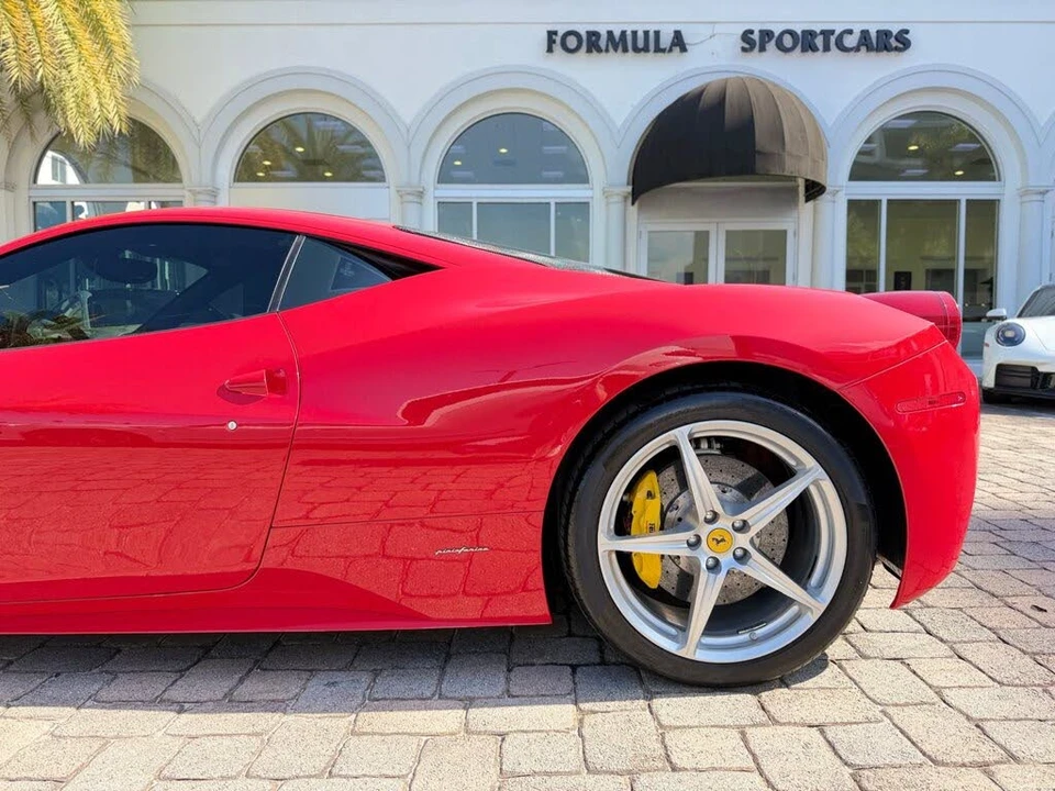 2011 Ferrari 458 Italia - Image 26 of 31