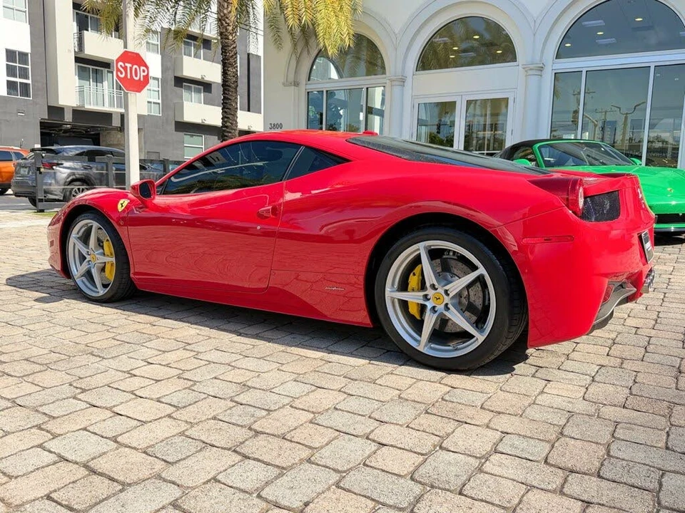 2011 Ferrari 458 Italia - Image 21 of 31