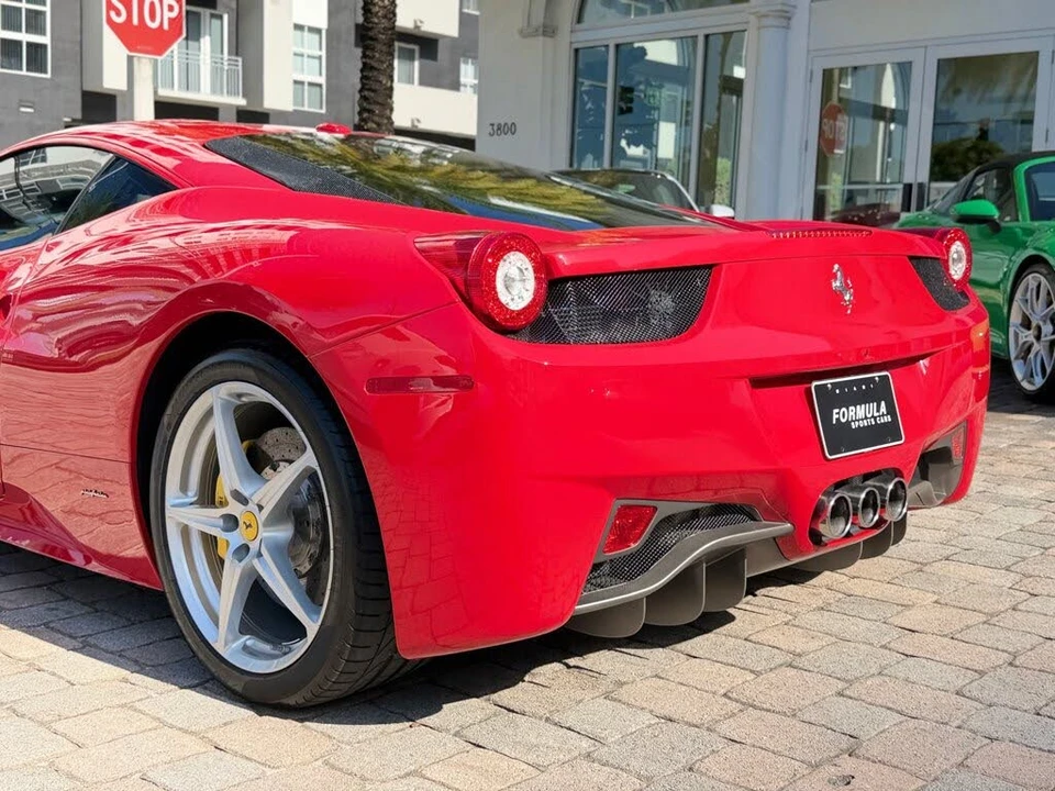2011 Ferrari 458 Italia - Image 20 of 31