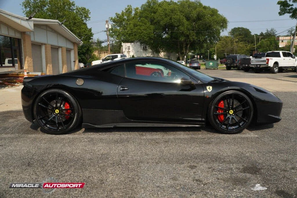 2011 Ferrari 458 Italia - Image 8 of 31