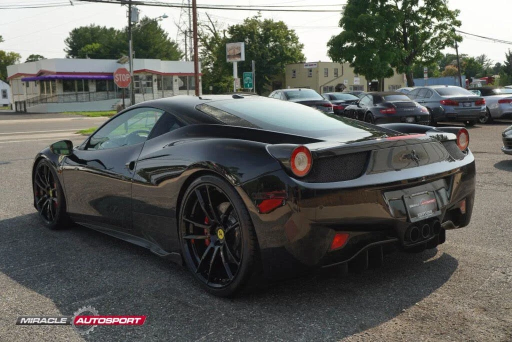 2011 Ferrari 458 Italia - Image 5 of 31