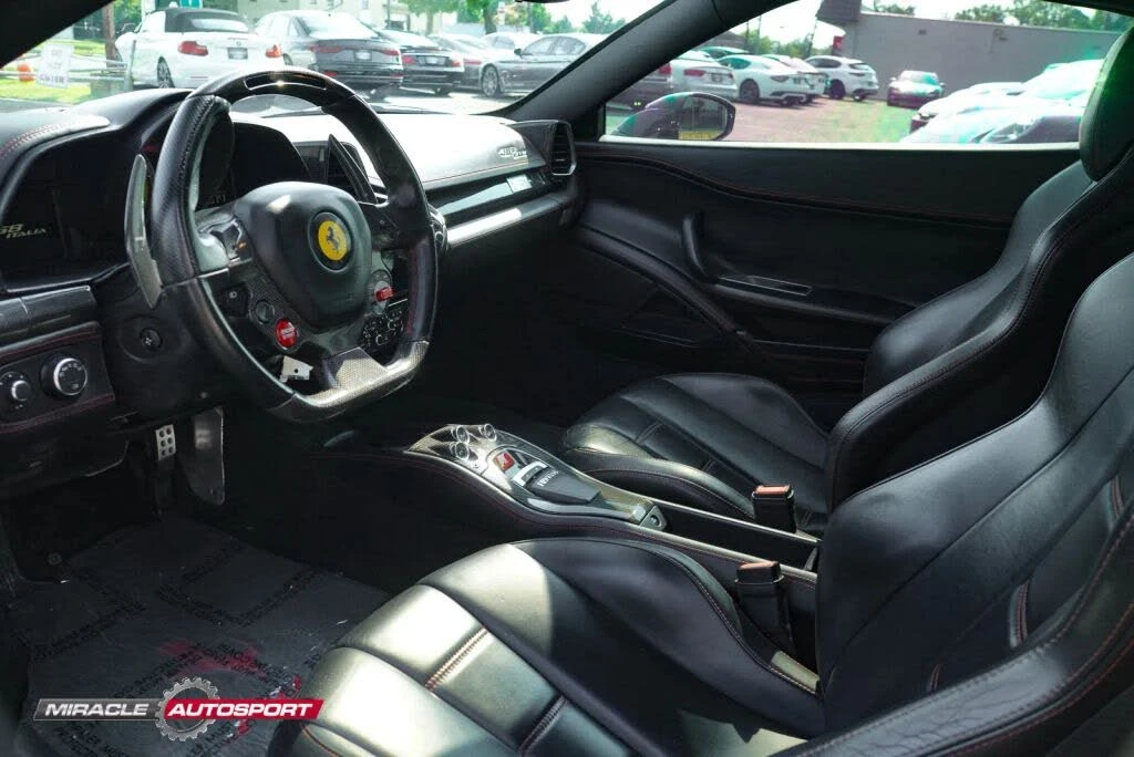 2011 Ferrari 458 Italia - Image 18 of 31