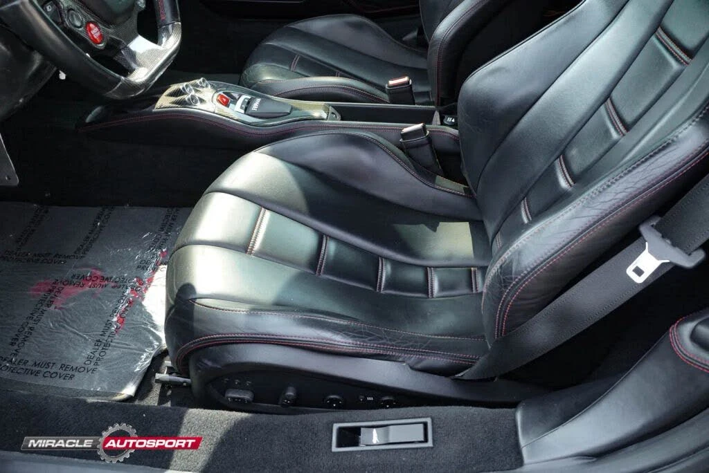 2011 Ferrari 458 Italia - Image 15 of 31