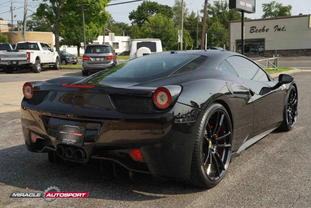 2011 Ferrari 458 Italia - Image 7 of 31