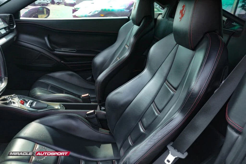 2011 Ferrari 458 Italia - Image 16 of 31