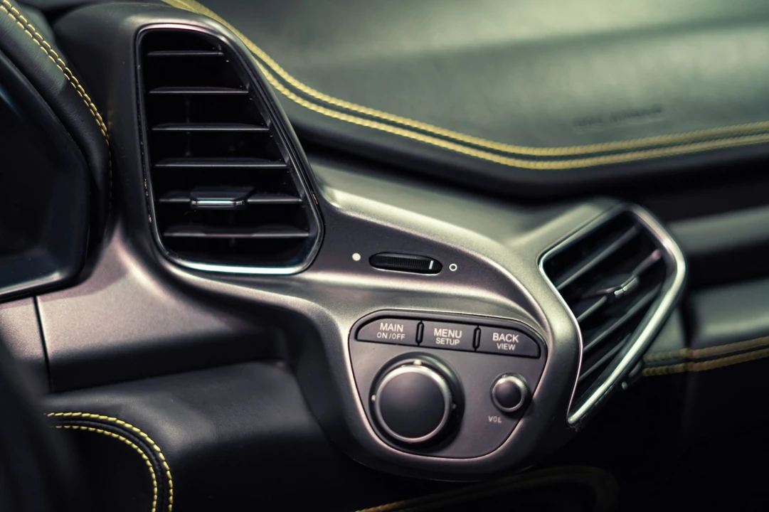 2011 Ferrari 458 Italia - Image 27 of 31