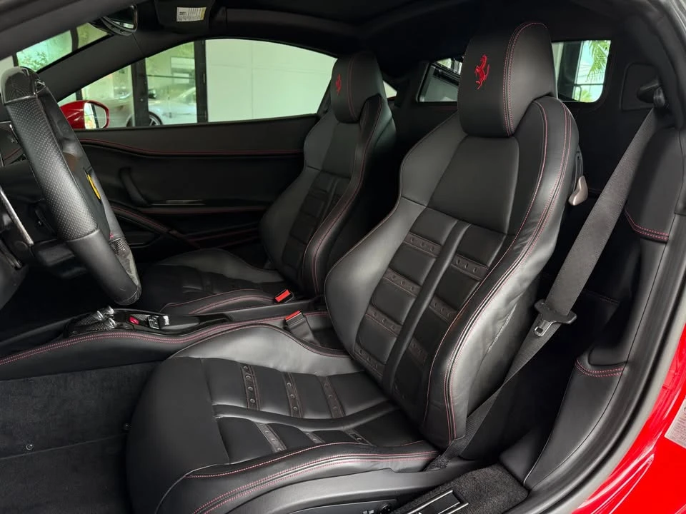 2011 Ferrari 458 Italia - Image 12 of 19