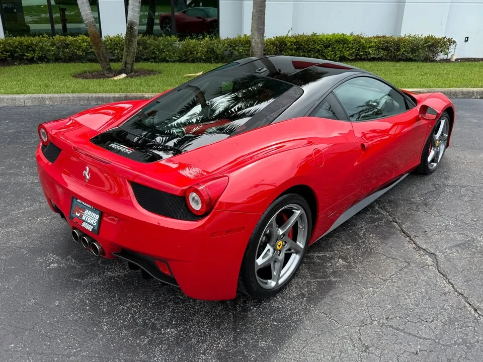 2011 Ferrari 458 Italia - Image 9 of 19