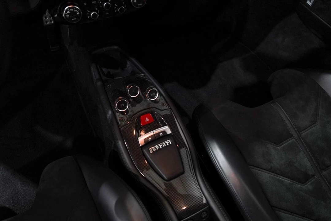 2011 Ferrari 458 Italia - Image 12 of 21