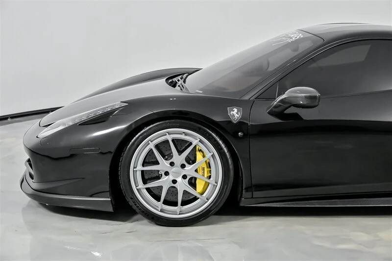 2011 Ferrari 458 Italia - Image 7 of 21