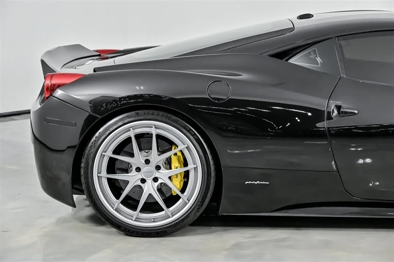 2011 Ferrari 458 Italia - Image 13 of 21