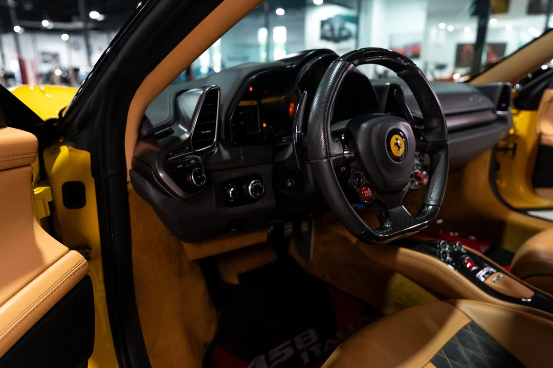2011 Ferrari 458 Italia - Image 20 of 31