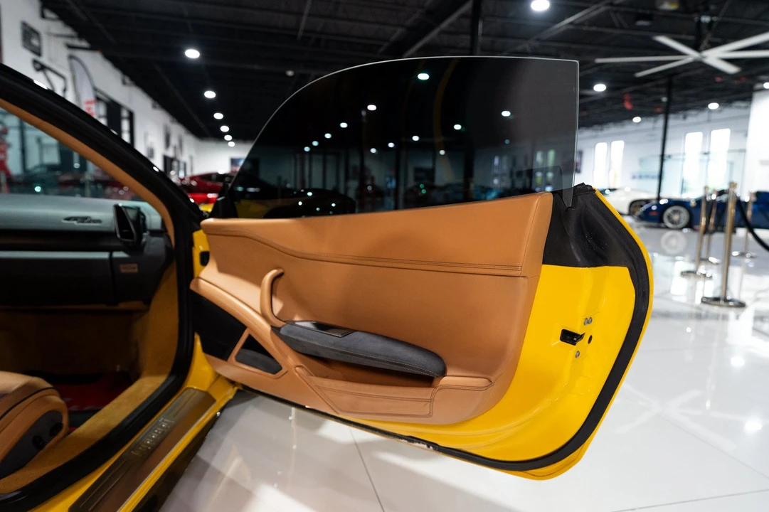 2011 Ferrari 458 Italia - Image 25 of 31