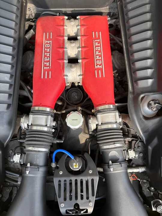 2011 Ferrari 458 Italia - Image 10 of 14