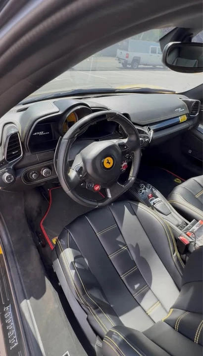 2011 Ferrari 458 Italia - Image 8 of 9