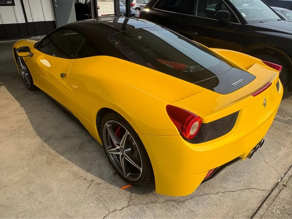 2011 Ferrari 458 Italia - Image 7 of 14