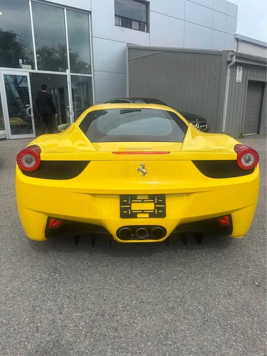 2011 Ferrari 458 Italia - Image 2 of 7