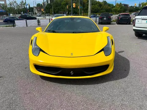 2011 Ferrari 458 Italia Coupe