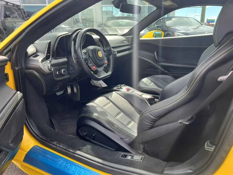 2011 Ferrari 458 Italia - Image 7 of 13