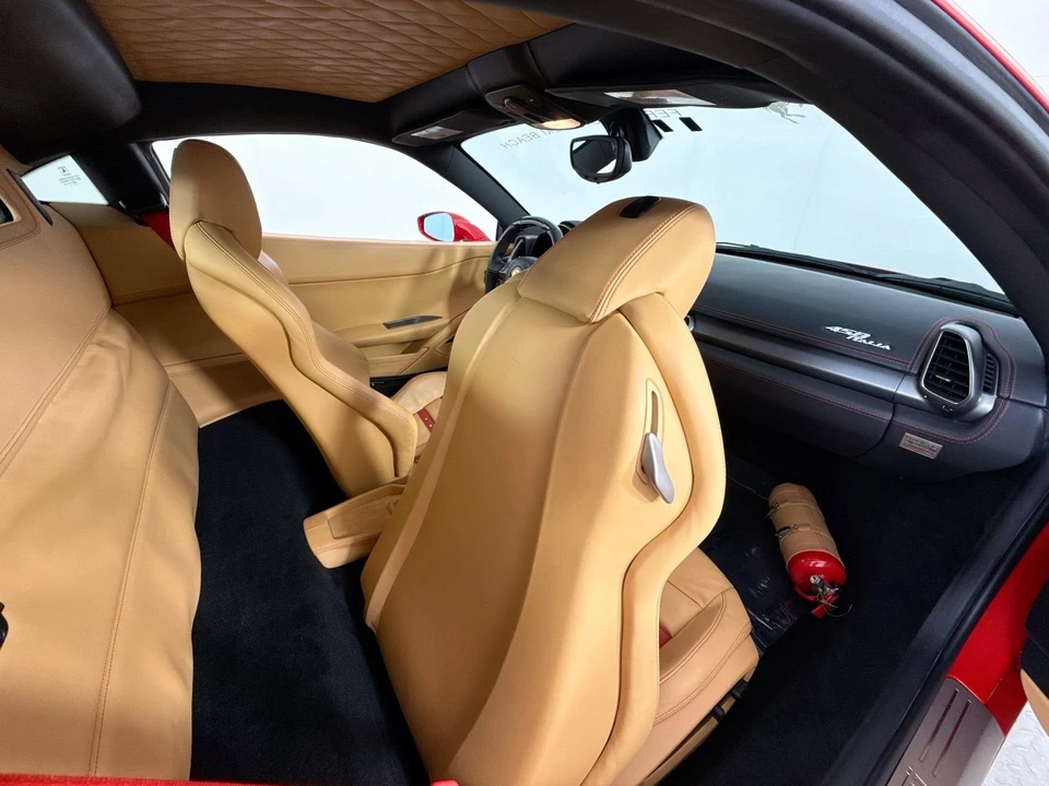 2011 Ferrari 458 Italia - Image 22 of 28