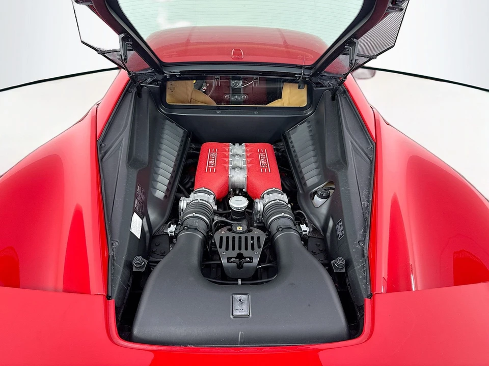 2011 Ferrari 458 Italia - Image 25 of 28