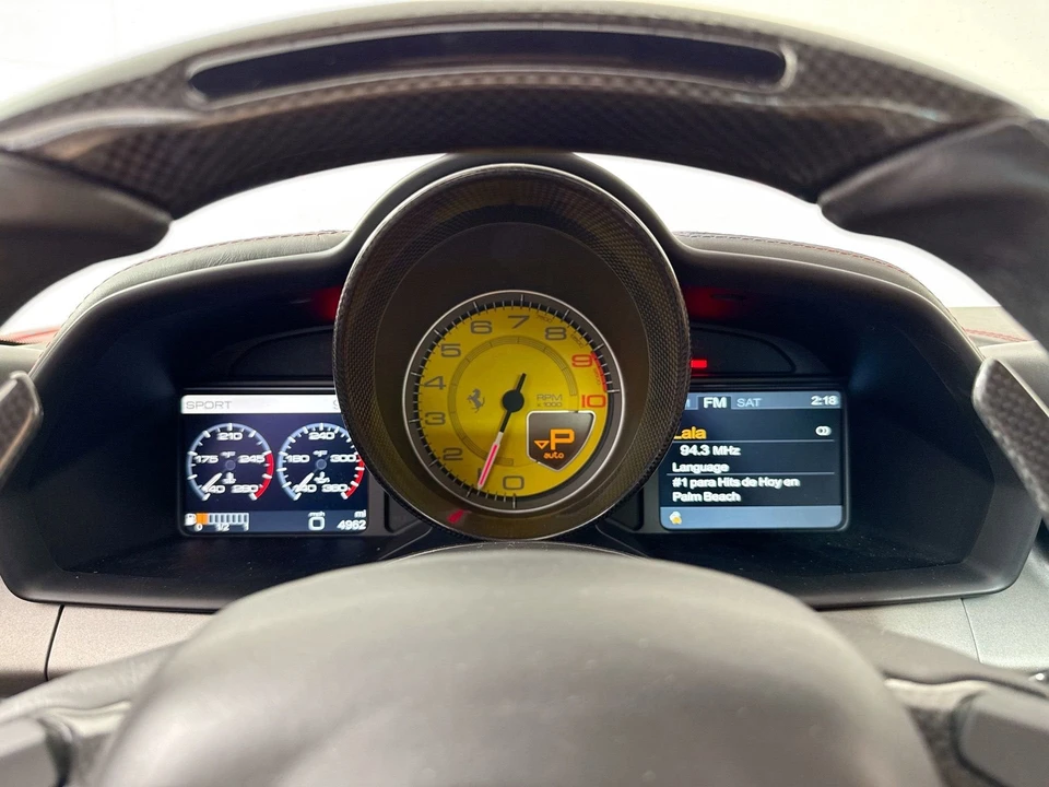 2011 Ferrari 458 Italia - Image 11 of 28