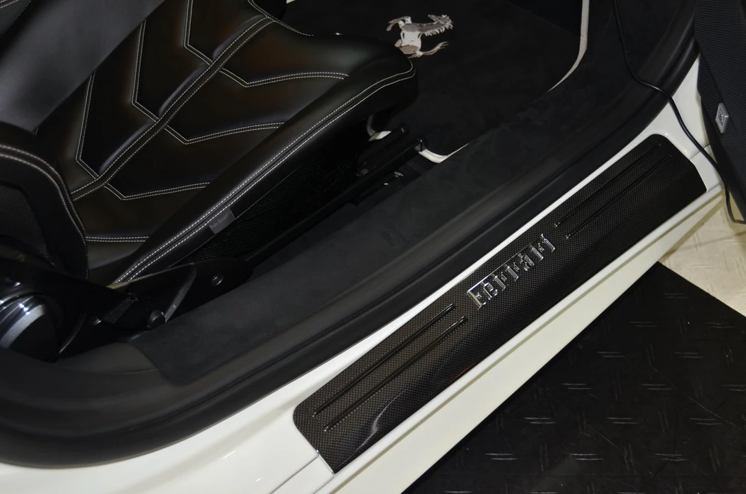 2011 Ferrari 458 Italia - Image 23 of 31