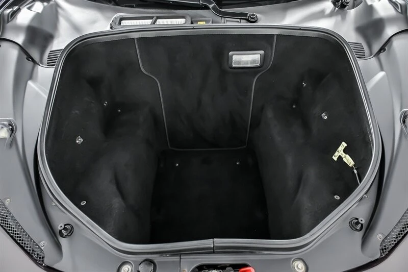 2011 Ferrari 458 Italia - Image 17 of 31
