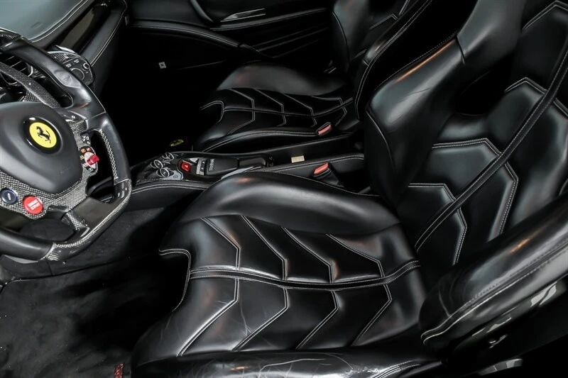 2011 Ferrari 458 Italia - Image 20 of 31