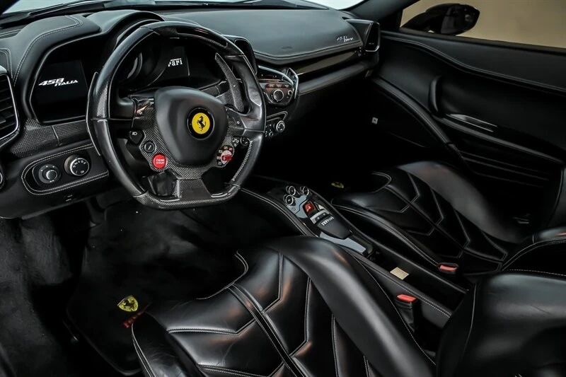 2011 Ferrari 458 Italia - Image 19 of 31