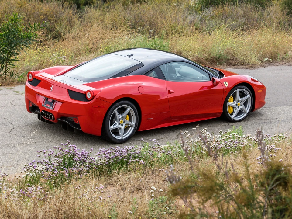 2011 Ferrari 458 Italia - Image 4 of 31