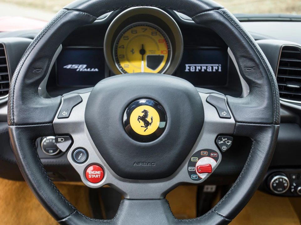 2011 Ferrari 458 Italia - Image 18 of 31
