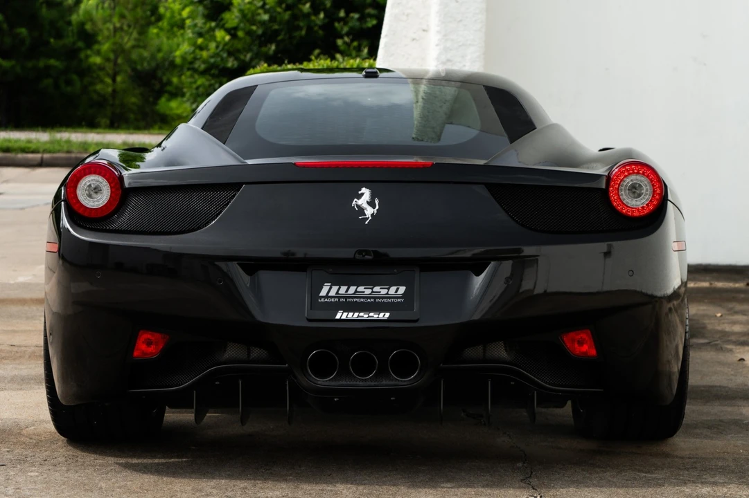 2011 Ferrari 458 Italia - Image 17 of 31