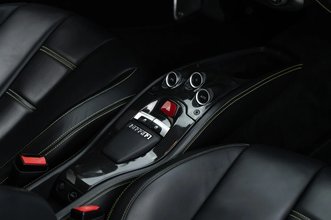 2011 Ferrari 458 Italia - Image 23 of 31