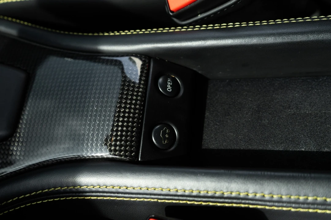 2011 Ferrari 458 Italia - Image 29 of 31