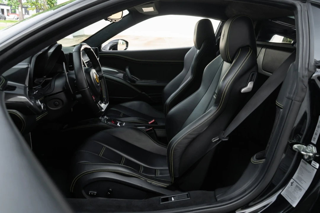 2011 Ferrari 458 Italia - Image 7 of 31