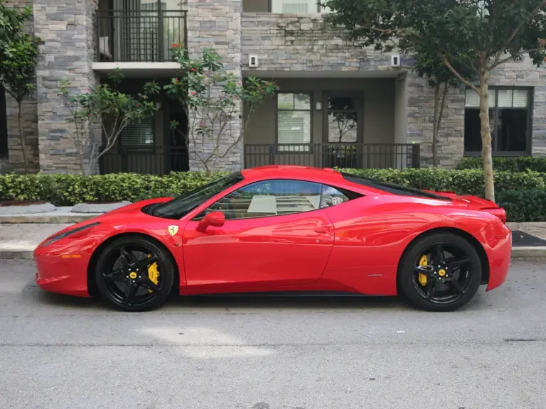 2011 Ferrari 458 Italia - Image 6 of 31