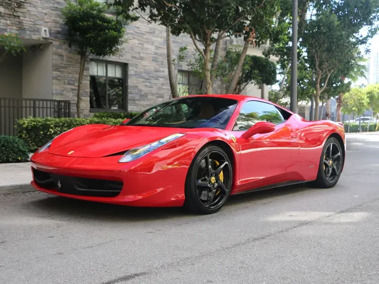2011 Ferrari 458 Italia - Image 2 of 31