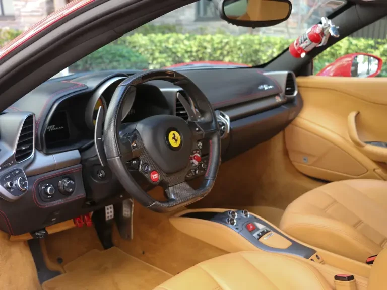 2011 Ferrari 458 Italia - Image 5 of 31