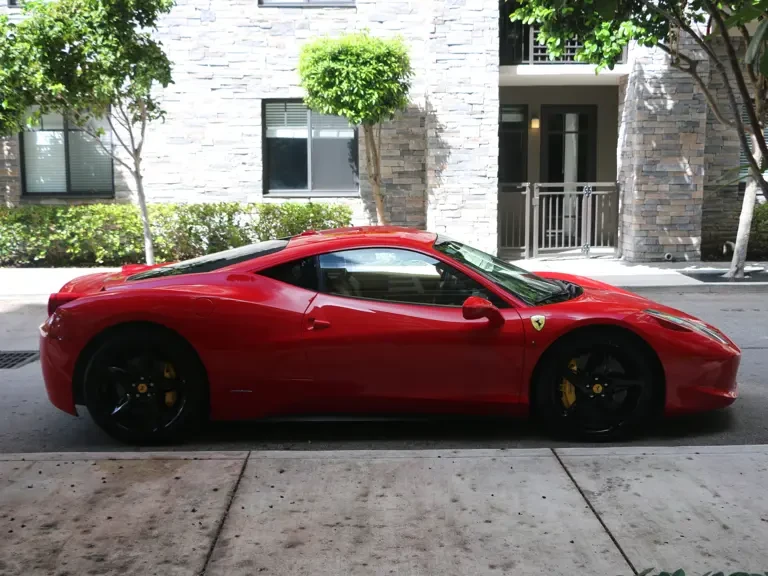 2011 Ferrari 458 Italia - Image 7 of 31