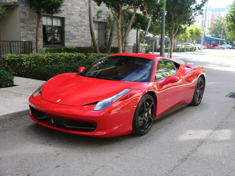 2011 Ferrari 458 Italia - Image 13 of 31