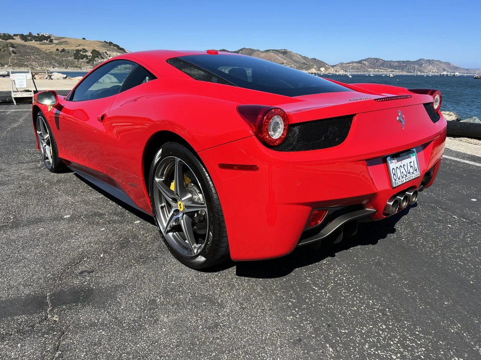 2011 Ferrari 458 Italia - Image 11 of 31